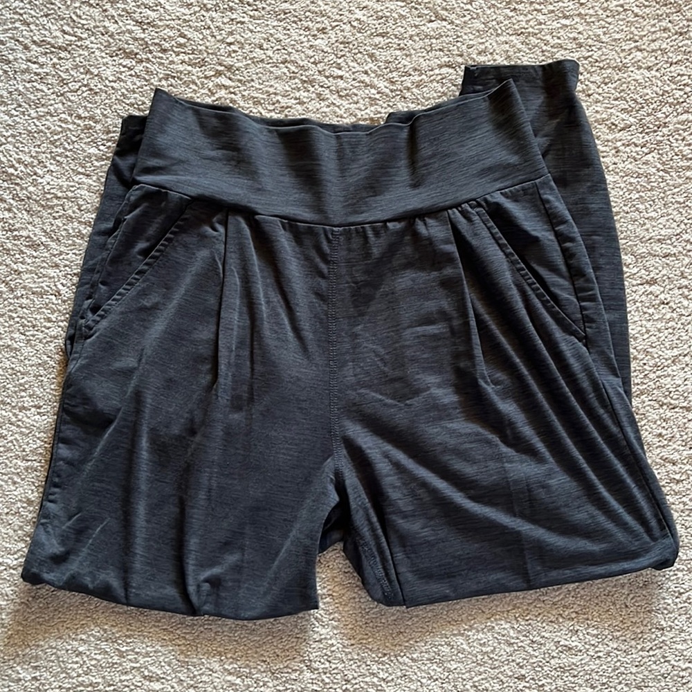 Vuori Lux Harem Pants - M